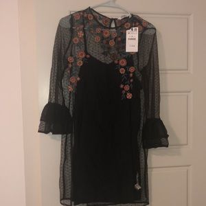 Black and floral dress perfect for Halloween